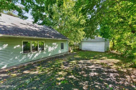127 Dunsbach Ferry Road Cohoes NY 12047