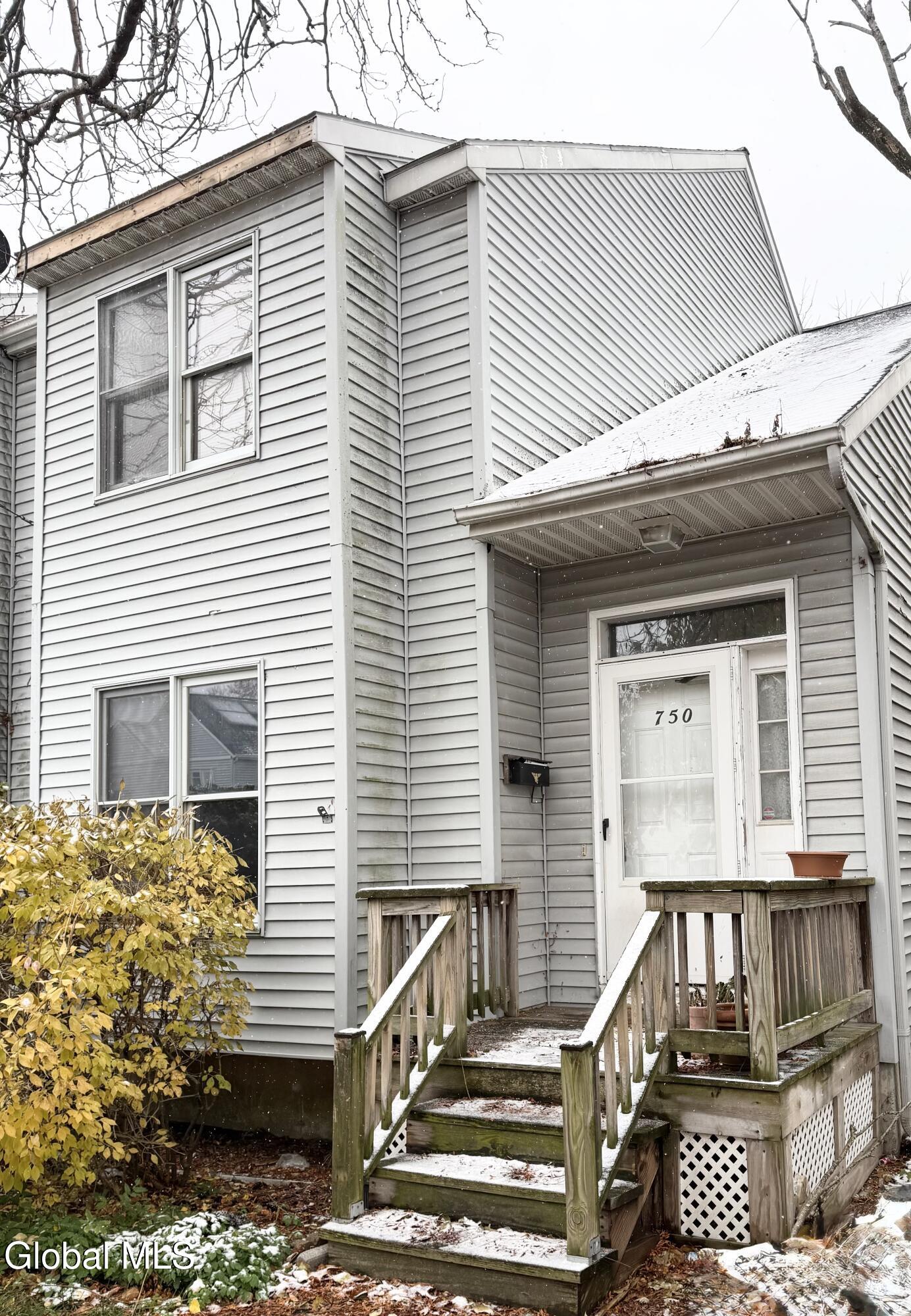 750 Hamilton Street Schenectady NY 12307