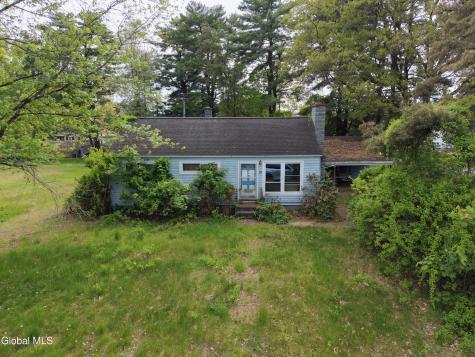 18 Park Drive South Glens Falls NY 12803