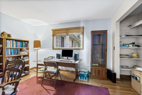 39 Woodside Drive Glenville NY 12302