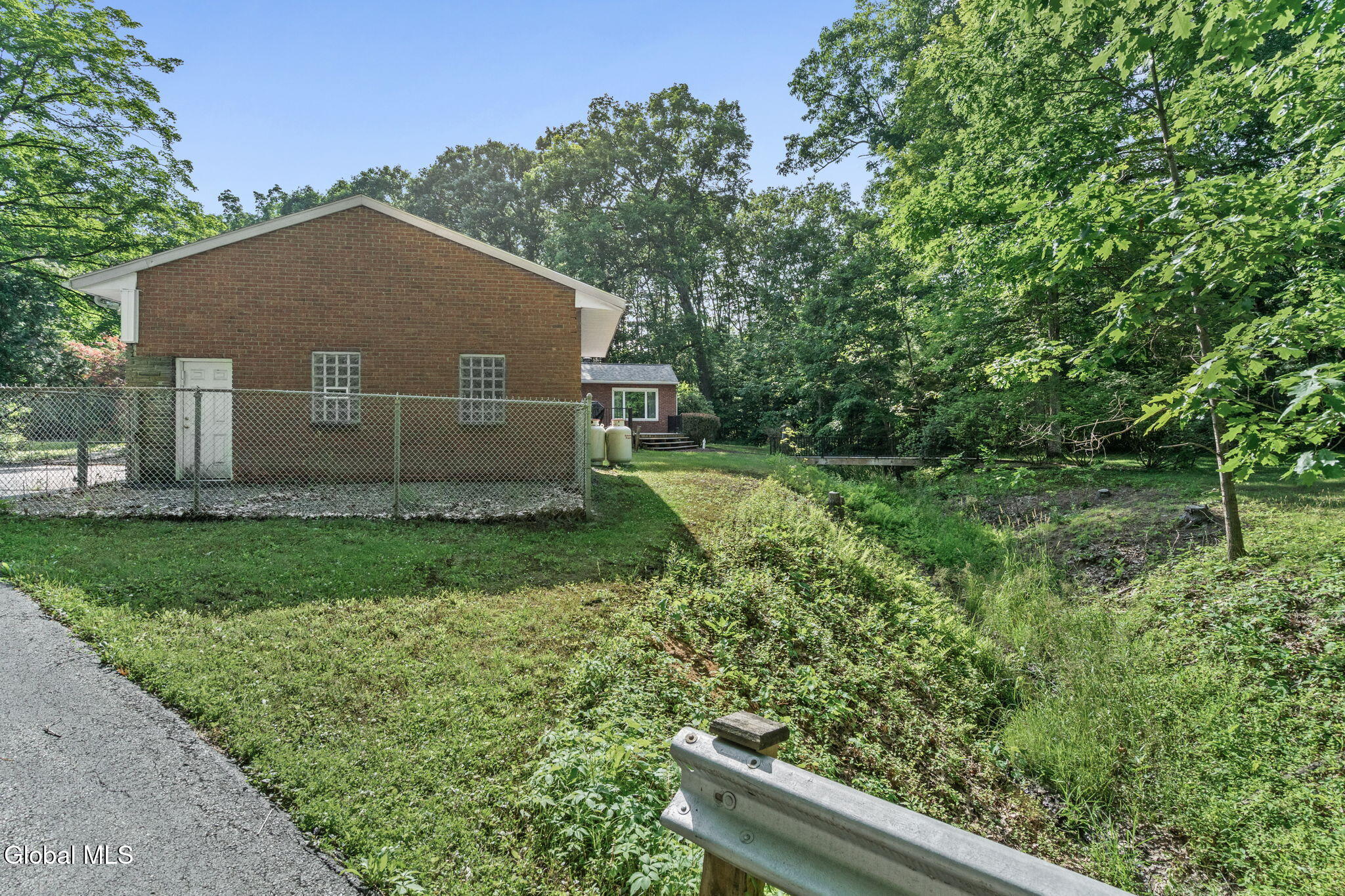 39 Woodside Drive Glenville NY 12302