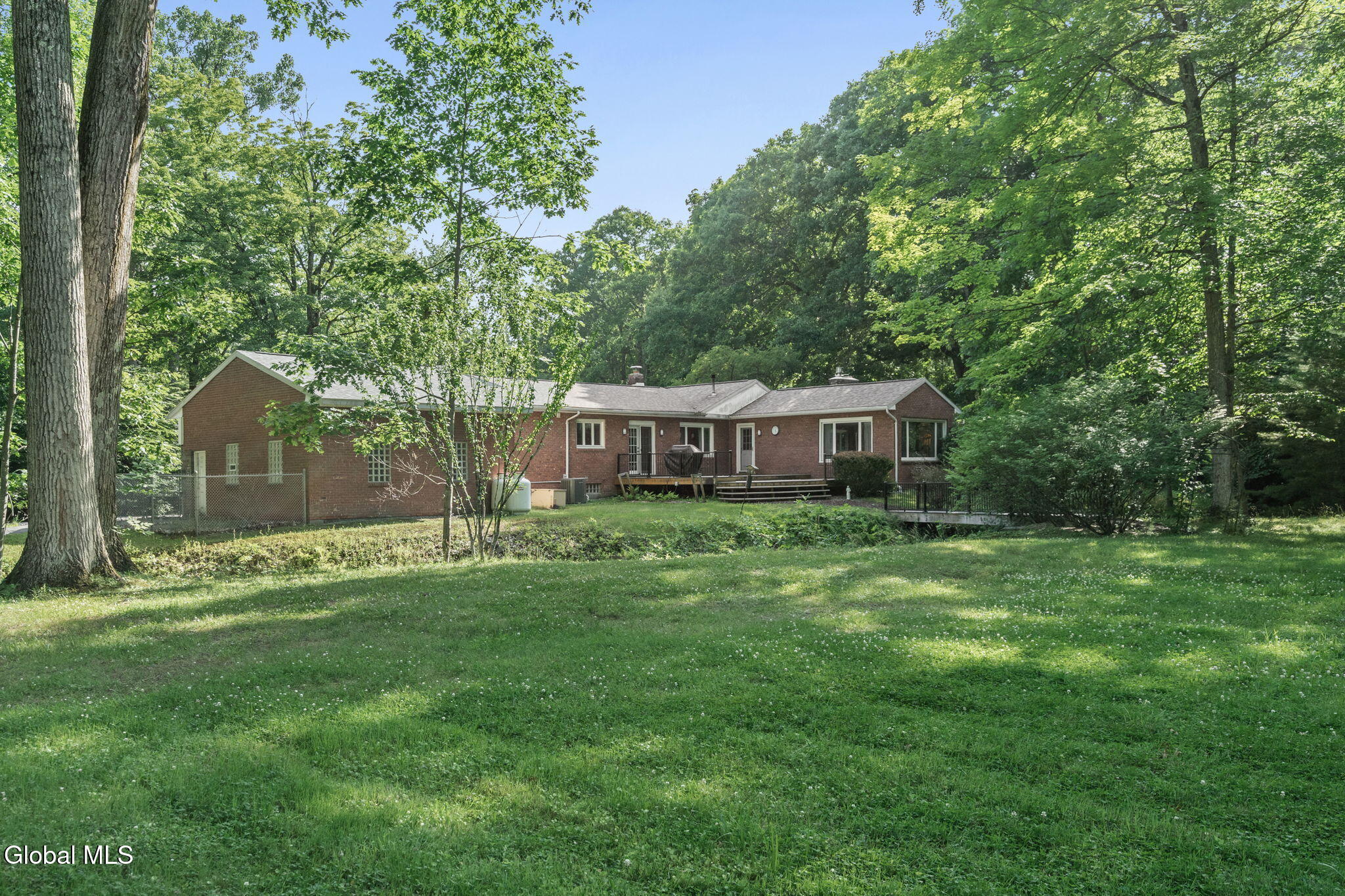39 Woodside Drive Glenville NY 12302
