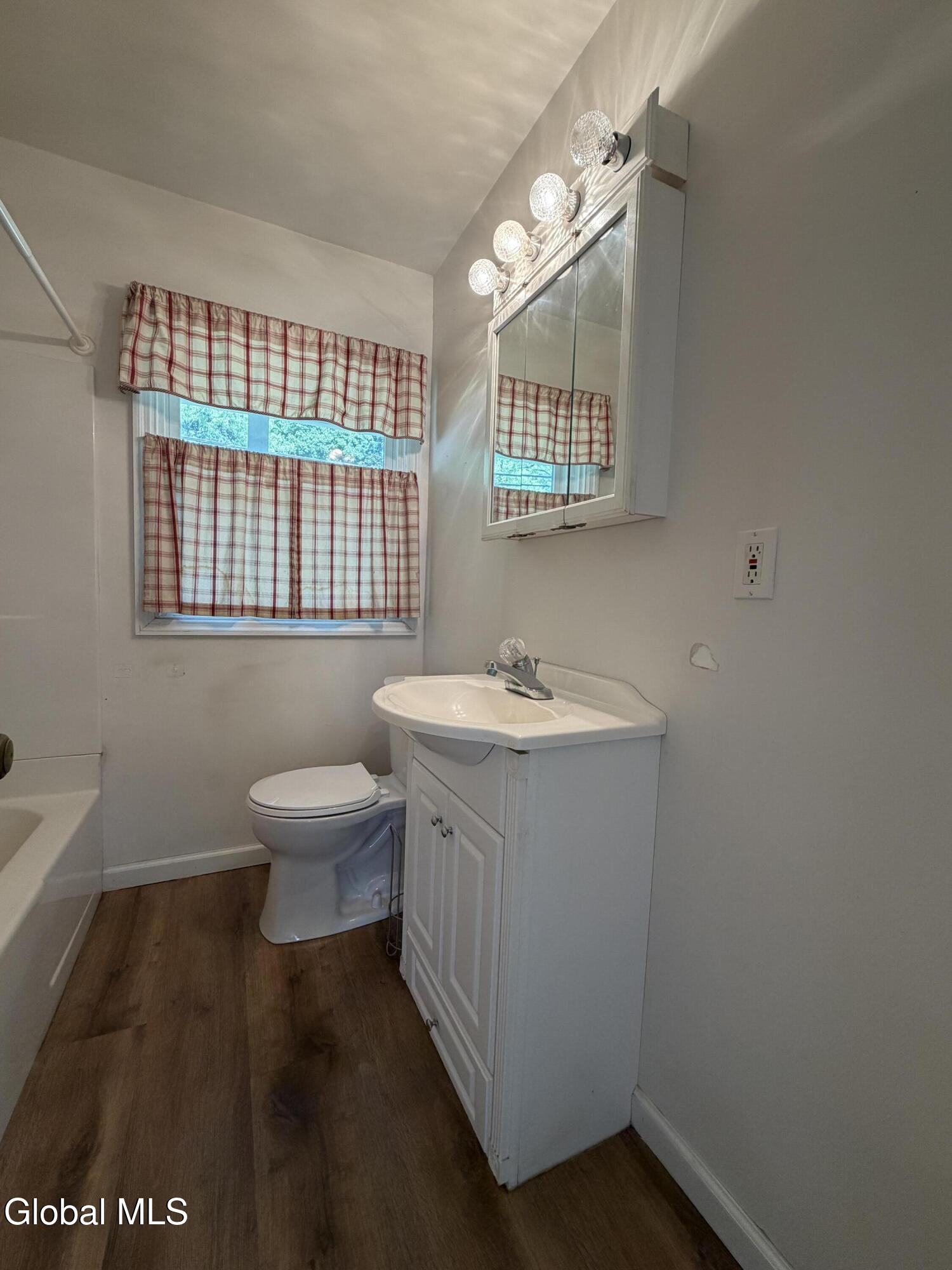 65 Locust Park Colonie NY 12205