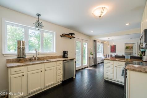 378 Caroline Street Saratoga Springs NY 12866