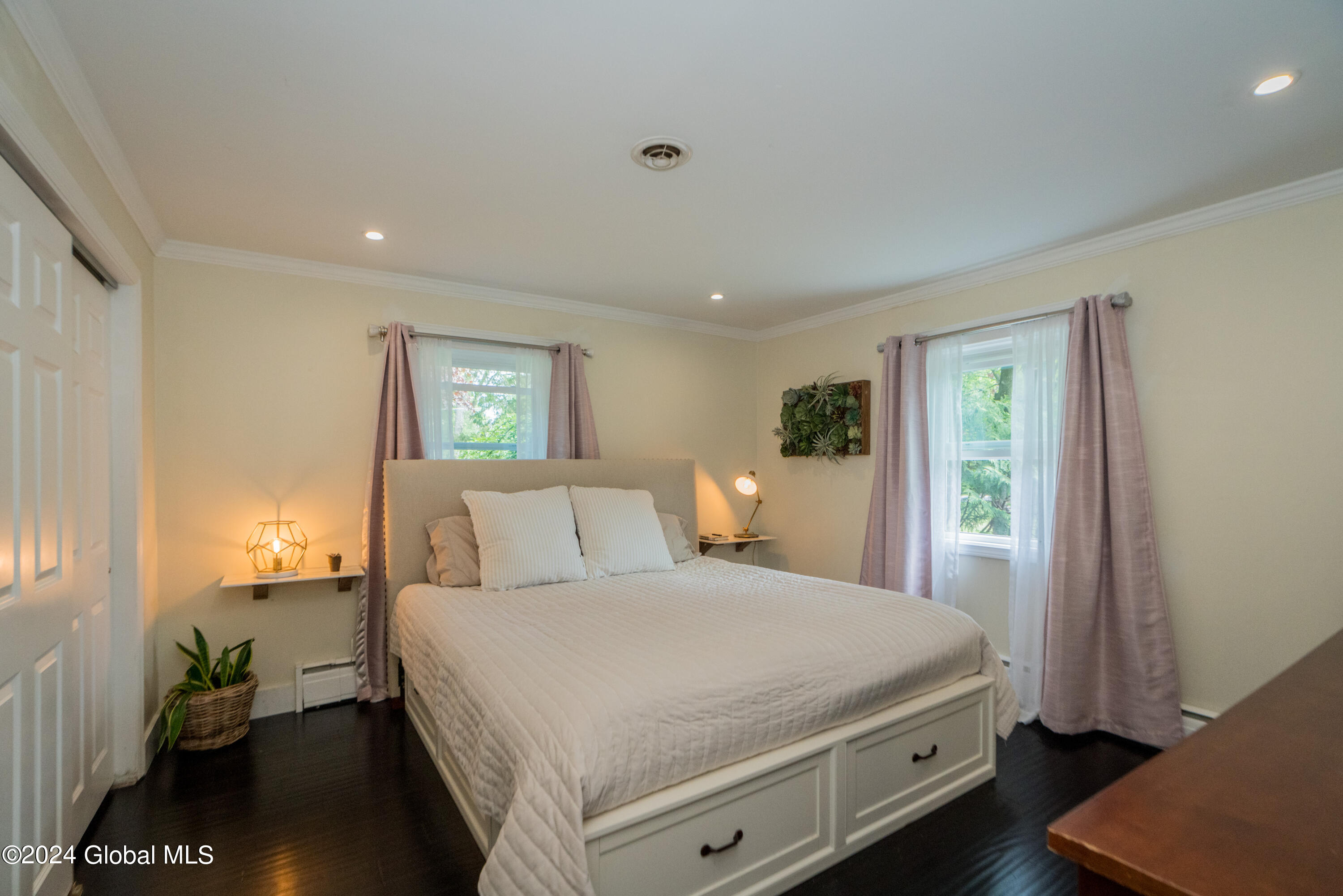 378 Caroline Street Saratoga Springs NY 12866