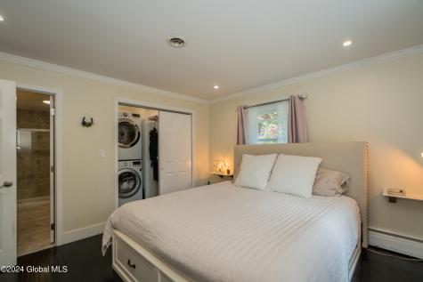 378 Caroline Street Saratoga Springs NY 12866