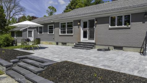 378 Caroline Street Saratoga Springs NY 12866