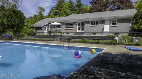 378 Caroline Street Saratoga Springs NY 12866