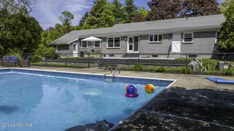 378 Caroline Street Saratoga Springs NY 12866