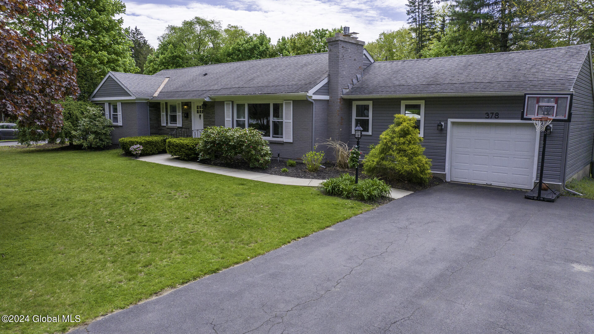 378 Caroline Street Saratoga Springs NY 12866
