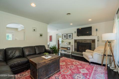 378 Caroline Street Saratoga Springs NY 12866