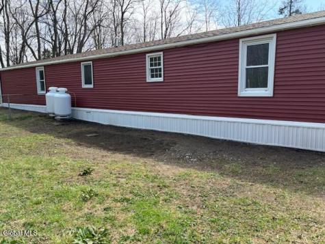 55 Mason Lane Pittstown NY 12180