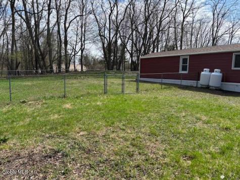 55 Mason Lane Pittstown NY 12180