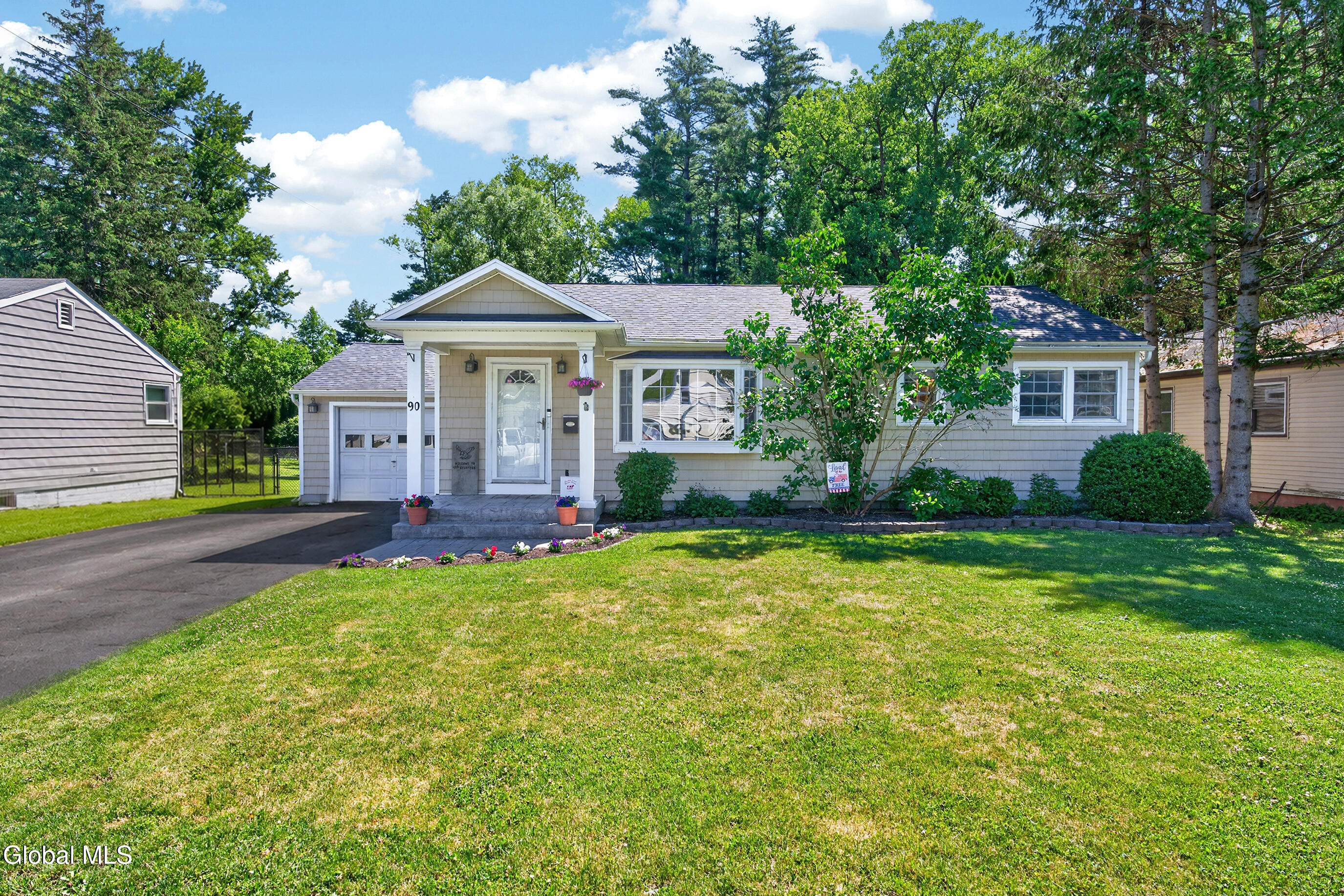 90 Elsmere Avenue Delmar NY 12054