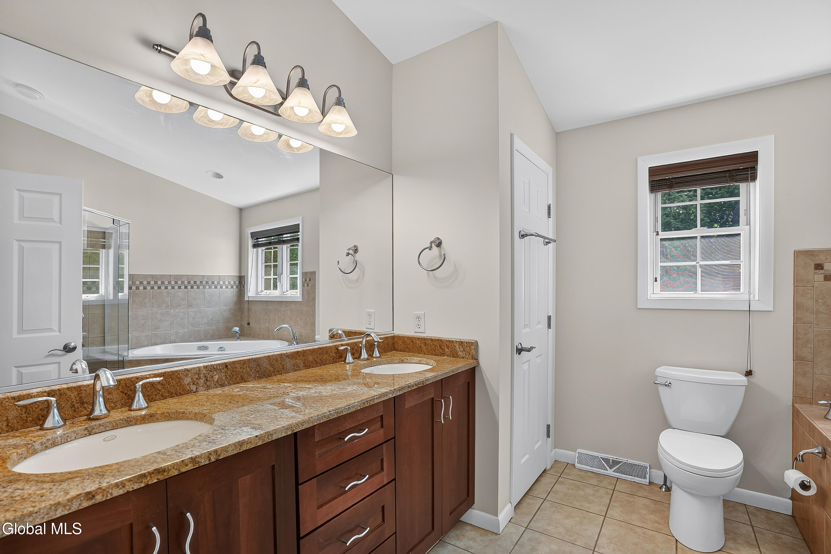 90 Elsmere Avenue Delmar NY 12054