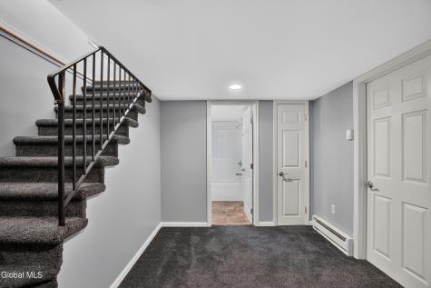 90 Elsmere Avenue Delmar NY 12054