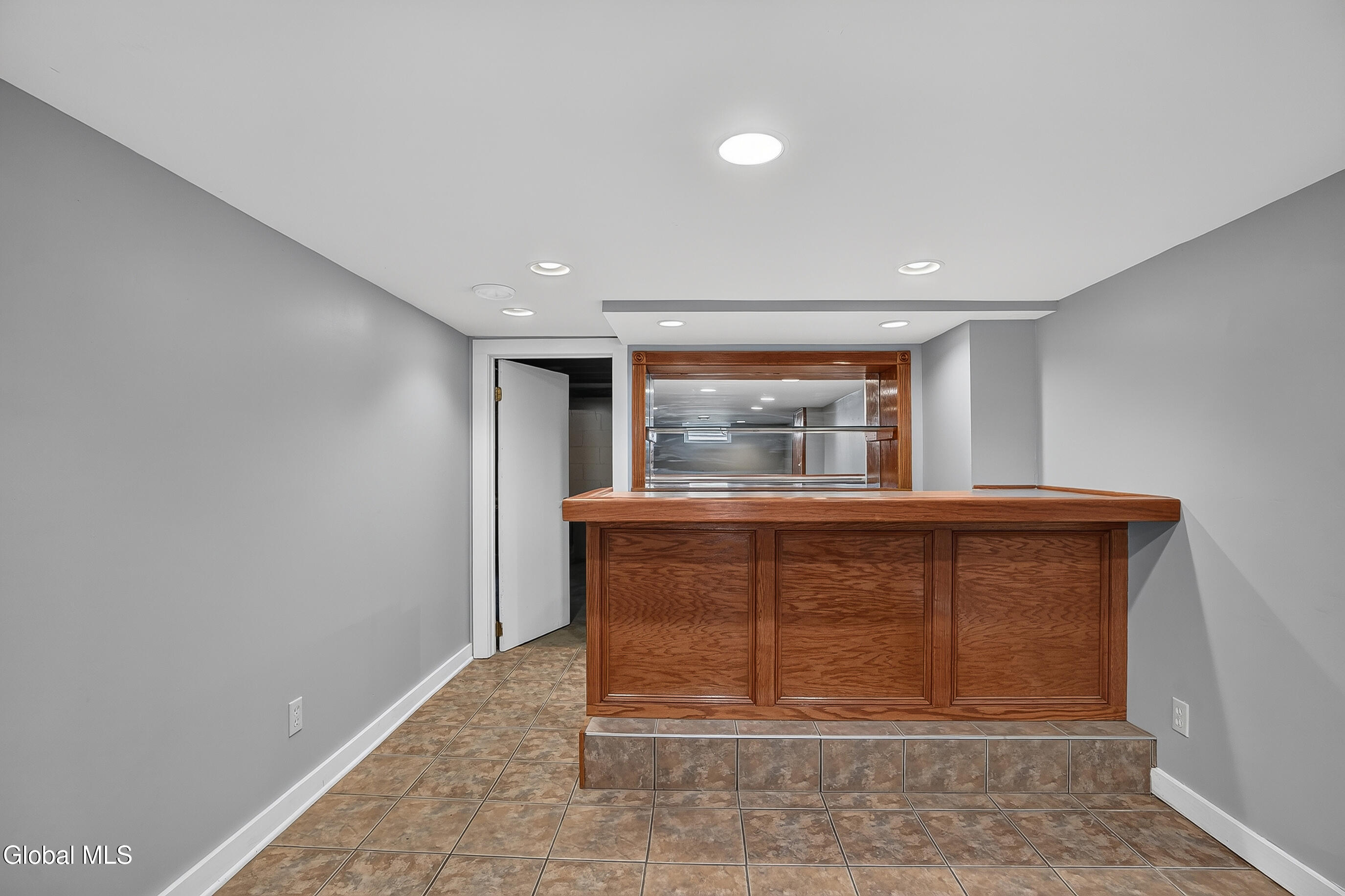 90 Elsmere Avenue Delmar NY 12054