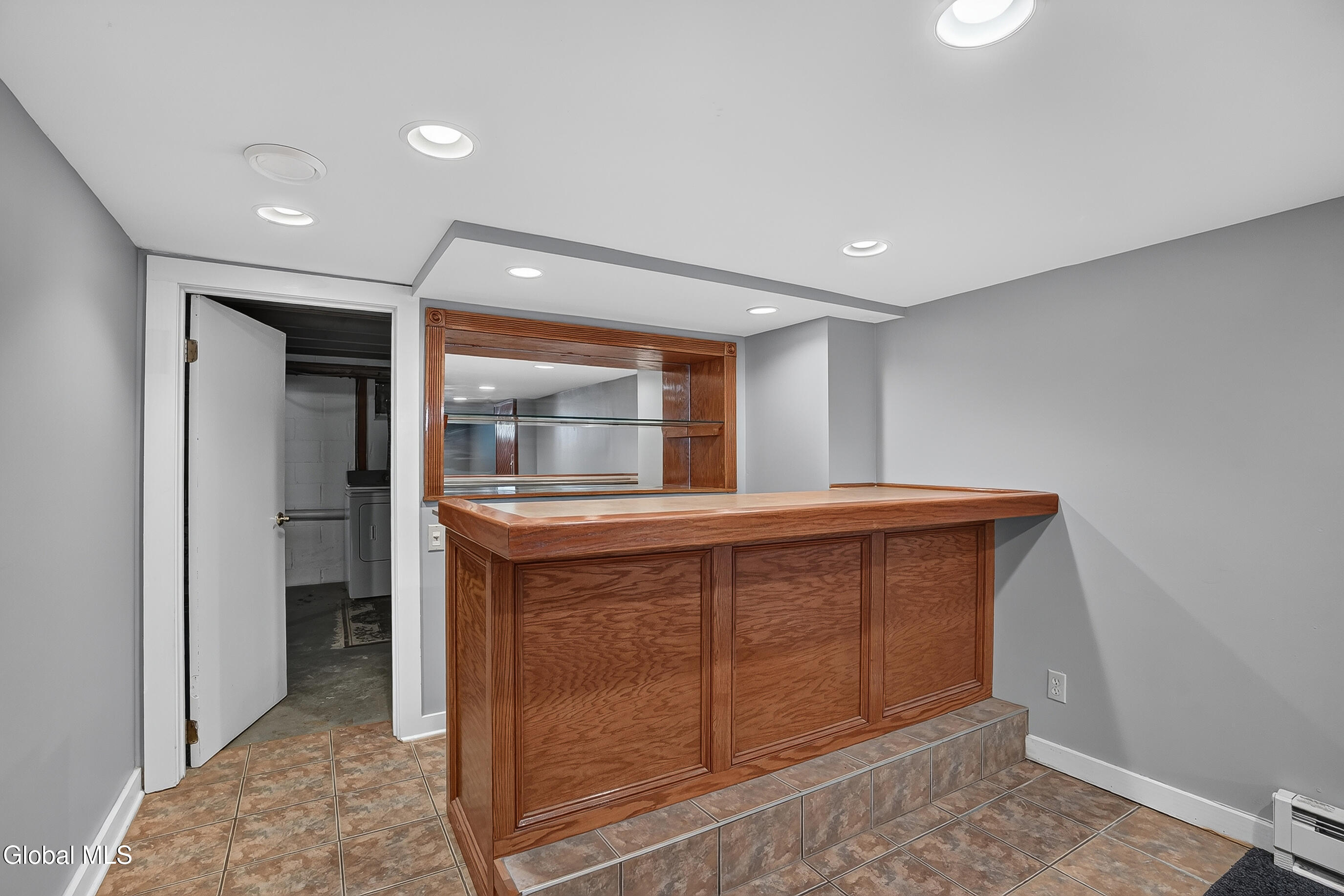 90 Elsmere Avenue Delmar NY 12054
