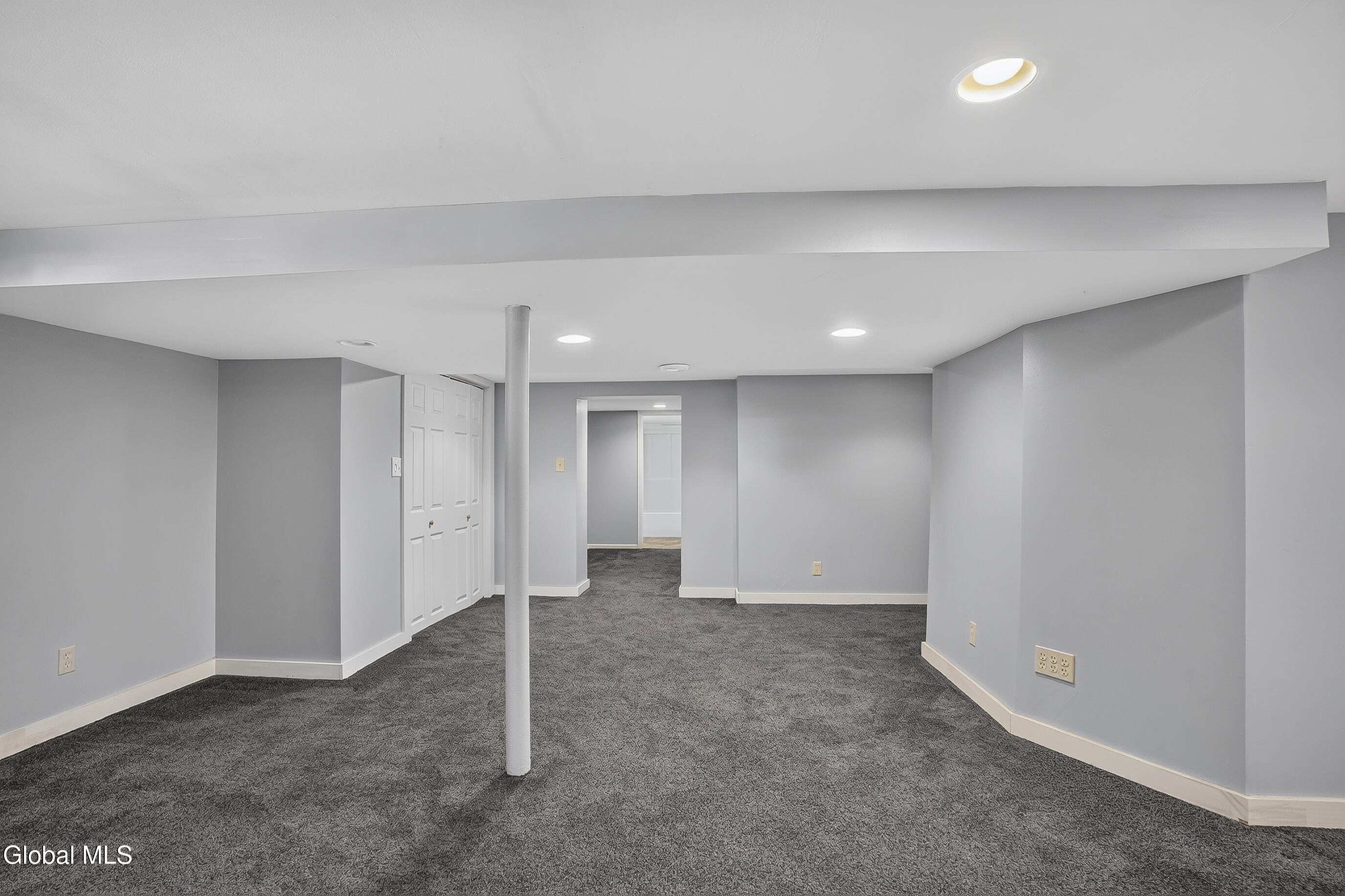 90 Elsmere Avenue Delmar NY 12054