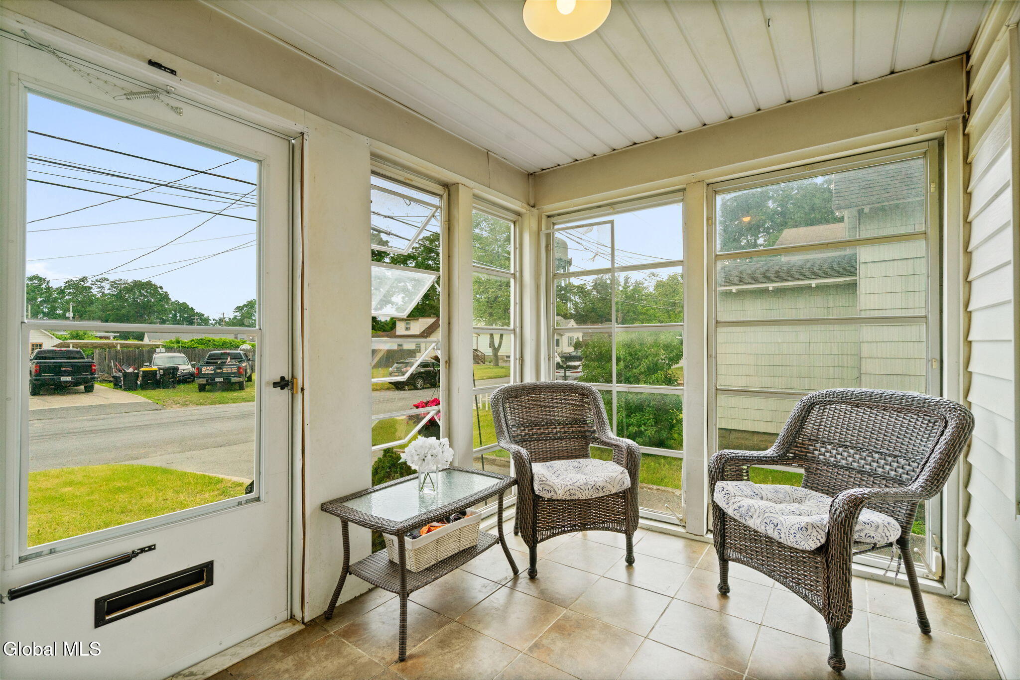 2527 1st Avenue Rotterdam NY 12303