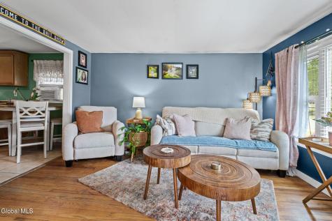 2527 1st Avenue Rotterdam NY 12303