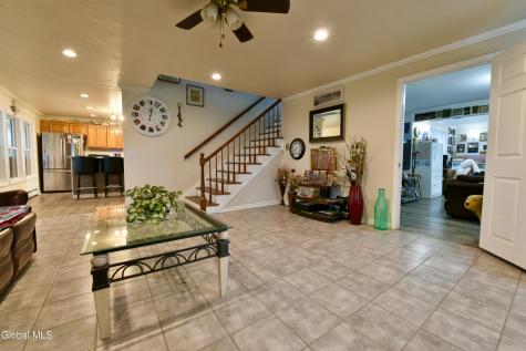 454-456 Vliet Street Extension Colonie NY 12047