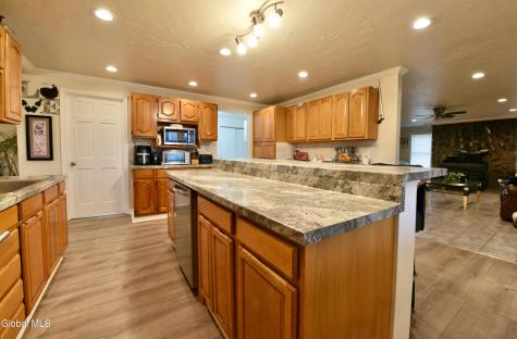 454-456 Vliet Street Extension Colonie NY 12047