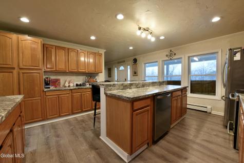 454-456 Vliet Street Extension Colonie NY 12047