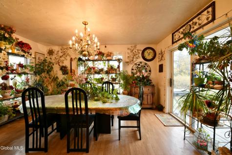 454-456 Vliet Street Extension Colonie NY 12047