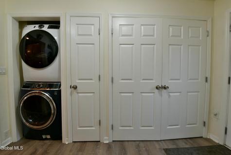 454-456 Vliet Street Extension Colonie NY 12047