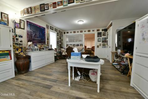 454-456 Vliet Street Extension Colonie NY 12047