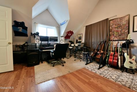 454-456 Vliet Street Extension Colonie NY 12047