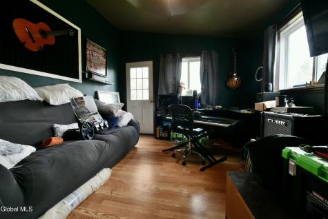 454-456 Vliet Street Extension Colonie NY 12047