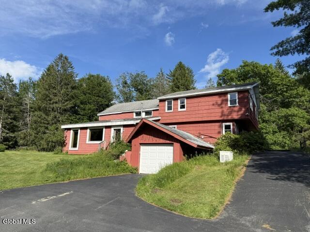 28 Starcrest Drive Rensselaer NY 12153