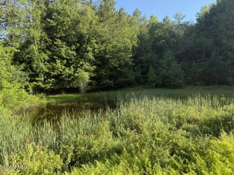 28 Starcrest Drive Rensselaer NY 12153