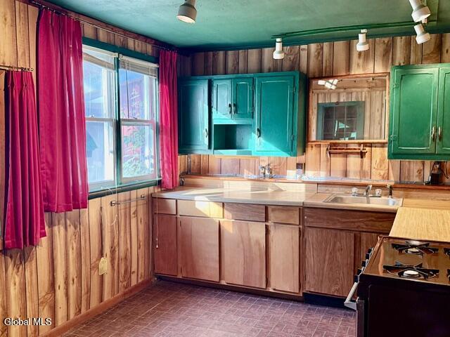 28 Starcrest Drive Rensselaer NY 12153
