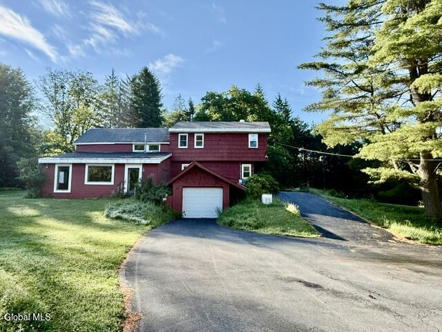 28 Starcrest Drive Rensselaer NY 12153