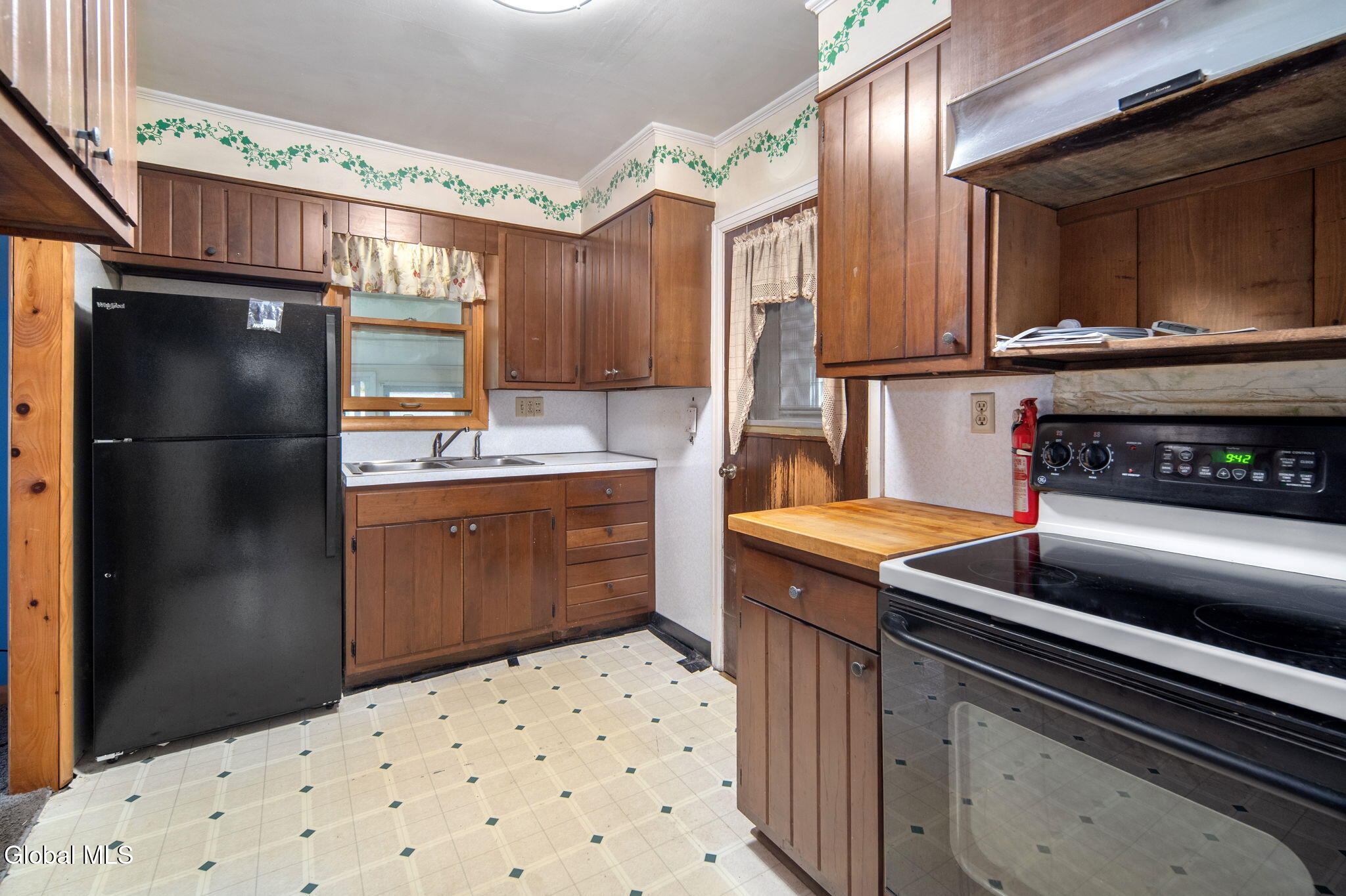 126 Legion Drive Cobleskill NY 12043
