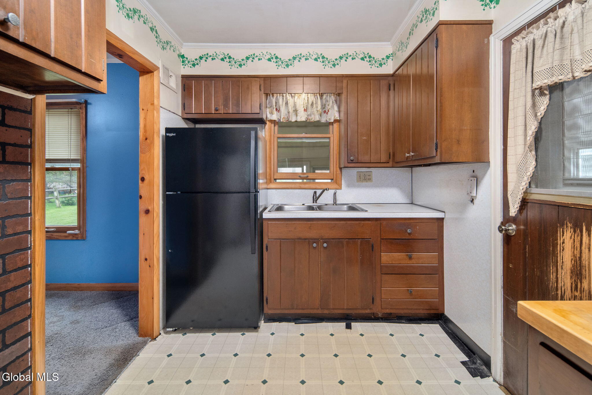 126 Legion Drive Cobleskill NY 12043