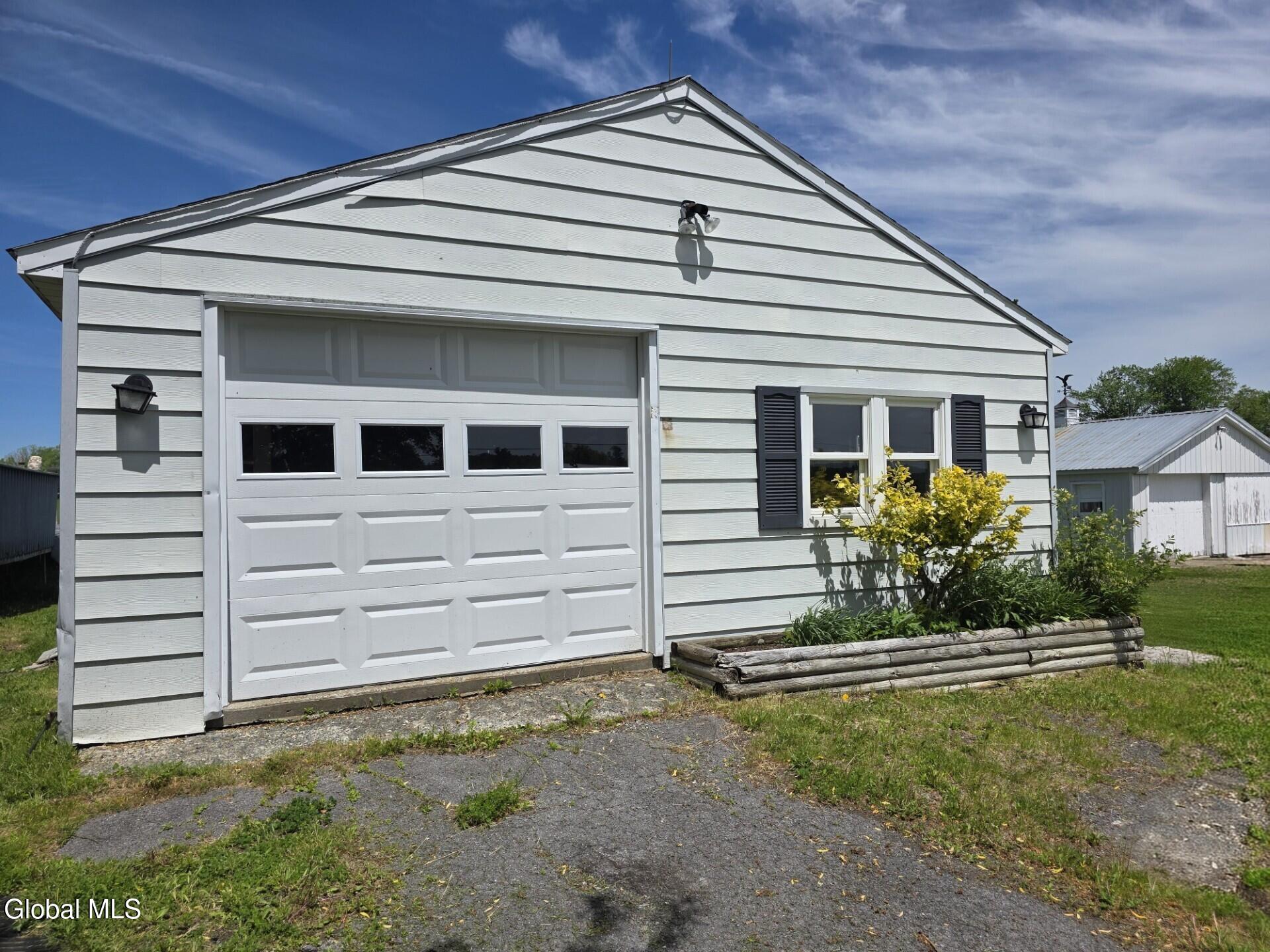 94 Knox-gallupville Road Berne NY 12023