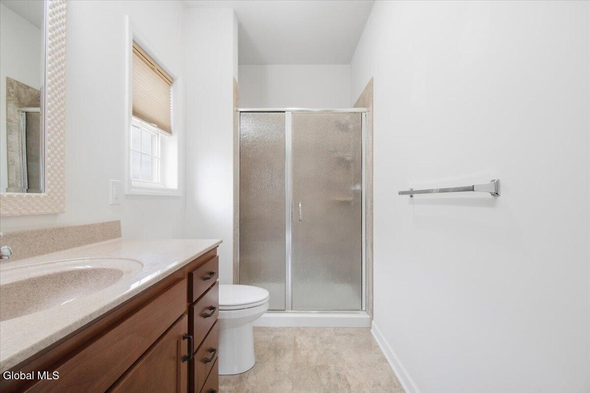 9 Glen Meadow Drive Halfmoon NY 12118