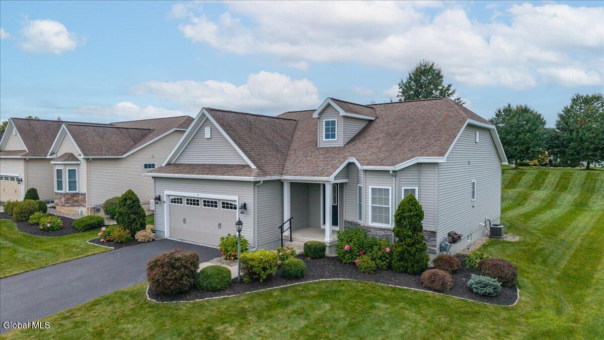 9 Glen Meadow Drive Halfmoon NY 12118