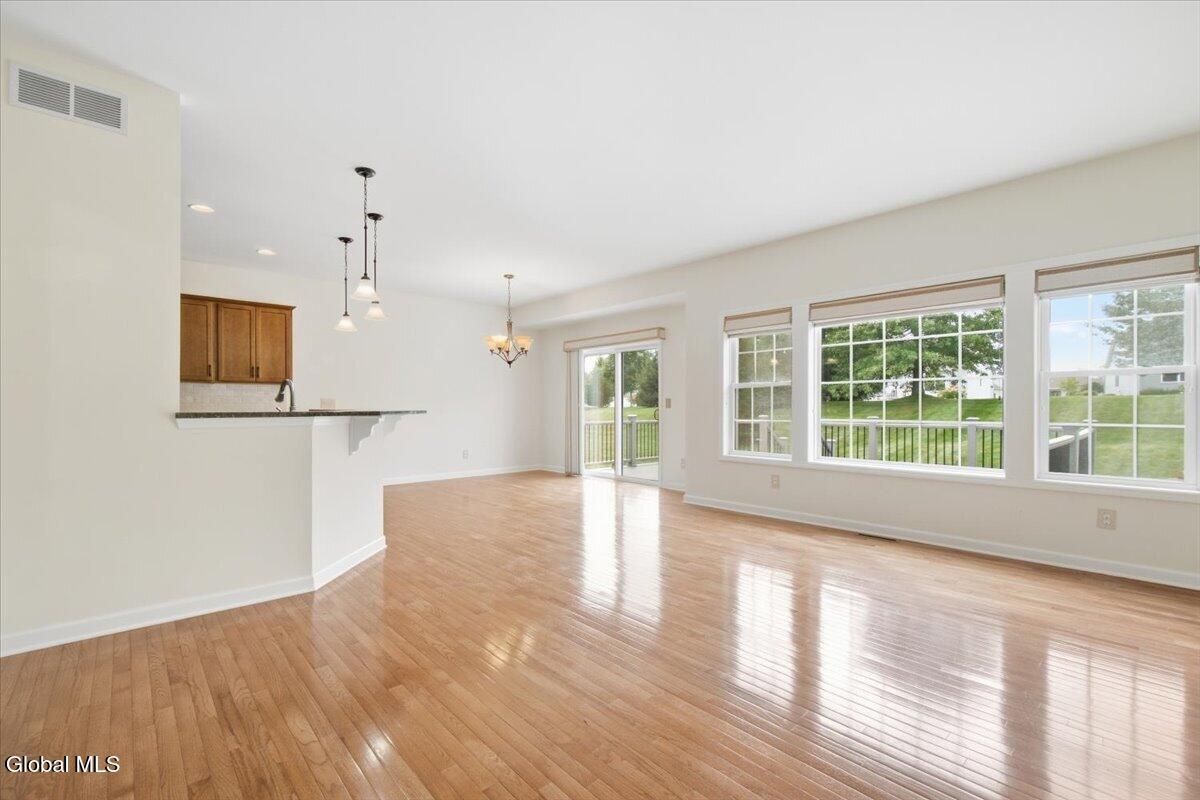 9 Glen Meadow Drive Halfmoon NY 12118