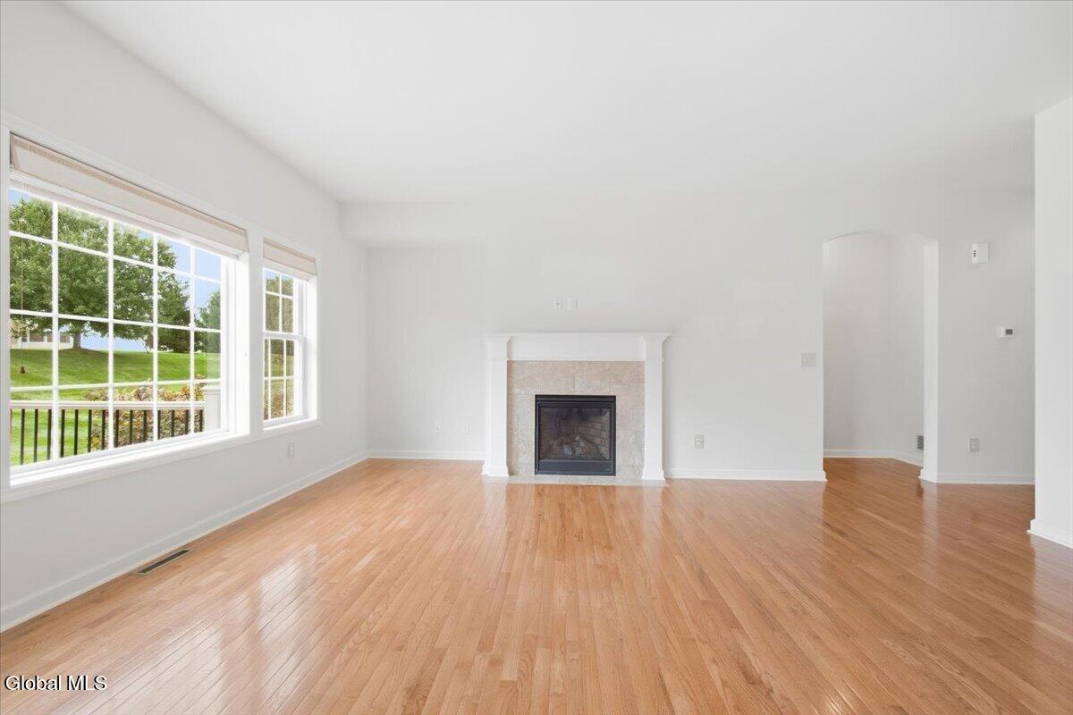 9 Glen Meadow Drive Halfmoon NY 12118