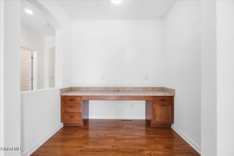 9 Glen Meadow Drive Halfmoon NY 12118
