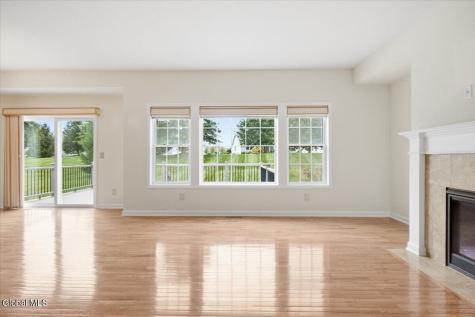 9 Glen Meadow Drive Halfmoon NY 12118