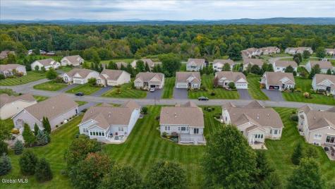 9 Glen Meadow Drive Halfmoon NY 12118