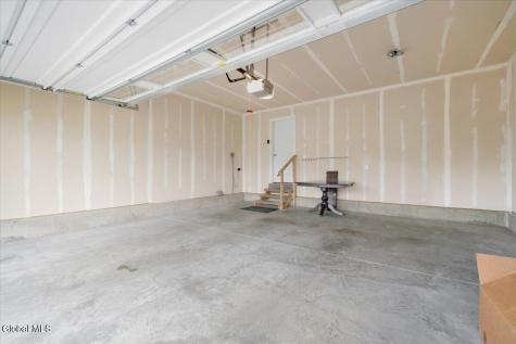 9 Glen Meadow Drive Halfmoon NY 12118
