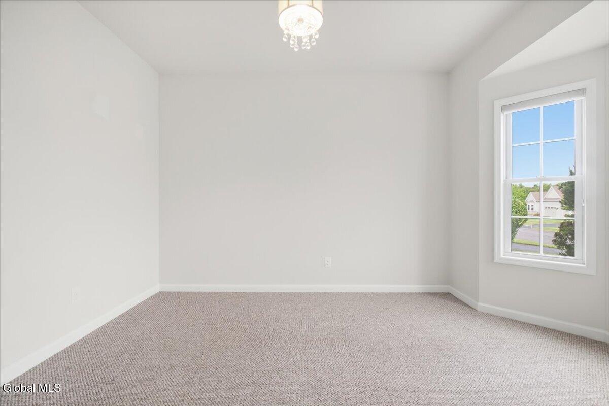 9 Glen Meadow Drive Halfmoon NY 12118