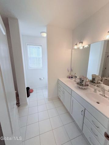 4 Vogt Drive Latham NY 12110